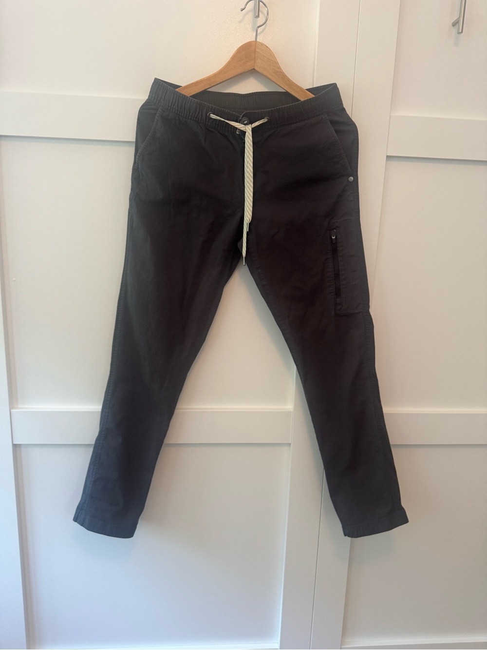 Vuori Women's Ripstop Pant Charcoal Small Outdoor Gorpcore